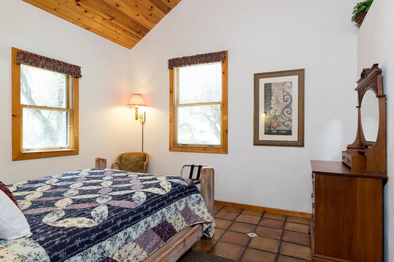 Homestead Cottages Ahwahnee Ngoại thất bức ảnh